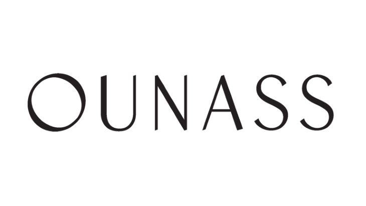 Лого на Ounass