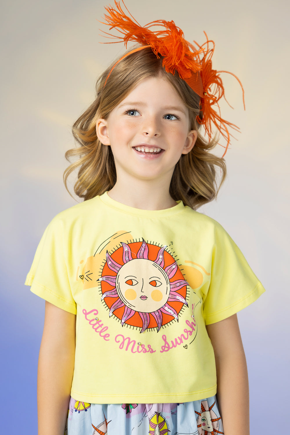 Бледожълта тениска "Little Miss Sunshine" с ръчно изработени кристали Swarovski