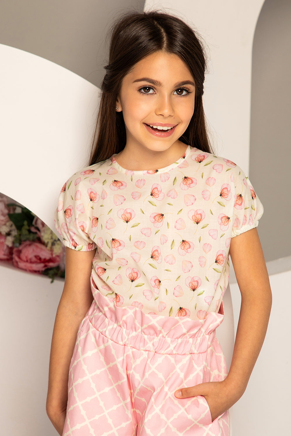 Сатенен памучен топ с мини цветя